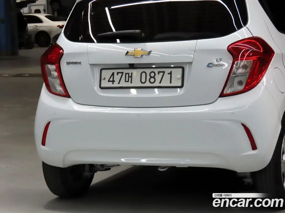 Chevrolet Spark 2016 1.0 автомат (гидро), фото 19