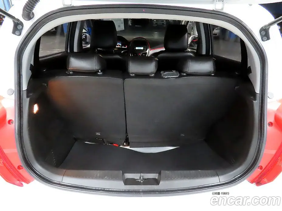 Chevrolet Spark 2016 1.0 автомат (гидро), фото 20