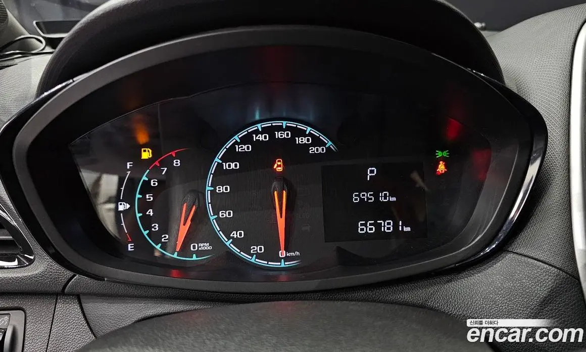 Chevrolet Spark 2016 1.0 автомат (вариатор), фото 11