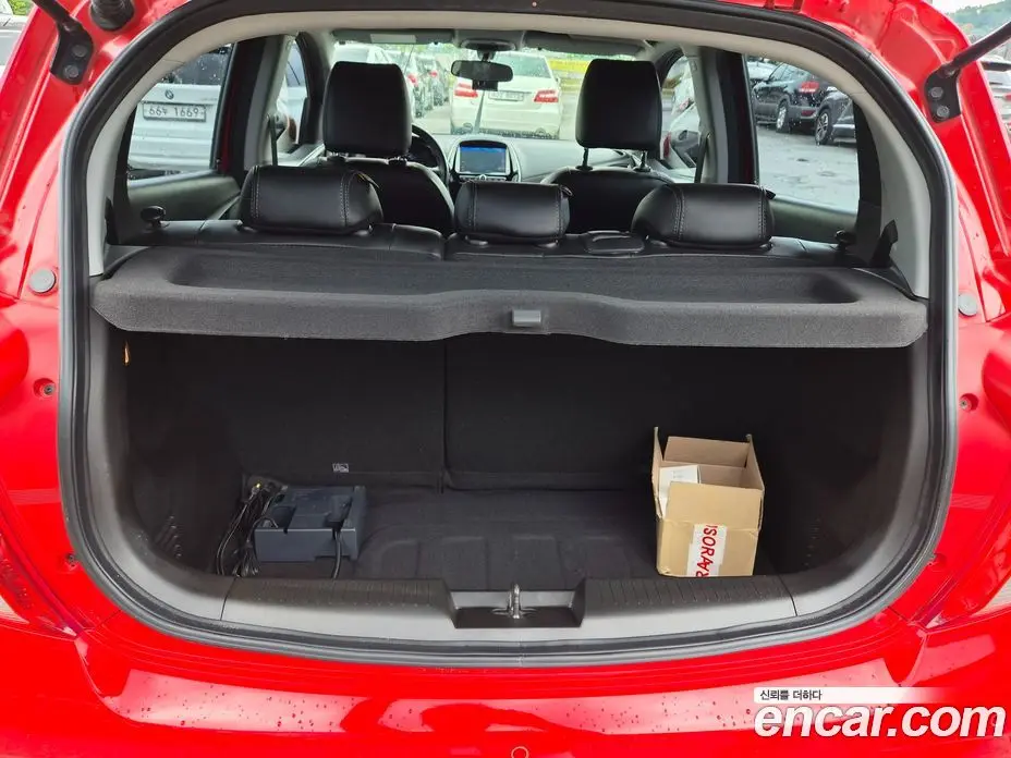 Chevrolet Spark 2017 1.0 автомат (гидро), фото 16 Chevrolet Spark 2017 1.0 автомат (гидро), фото 16