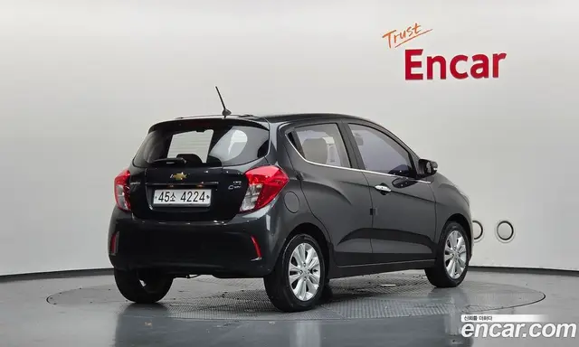 Chevrolet Spark 2018 1.0 автомат (гидро), миниатюра 2