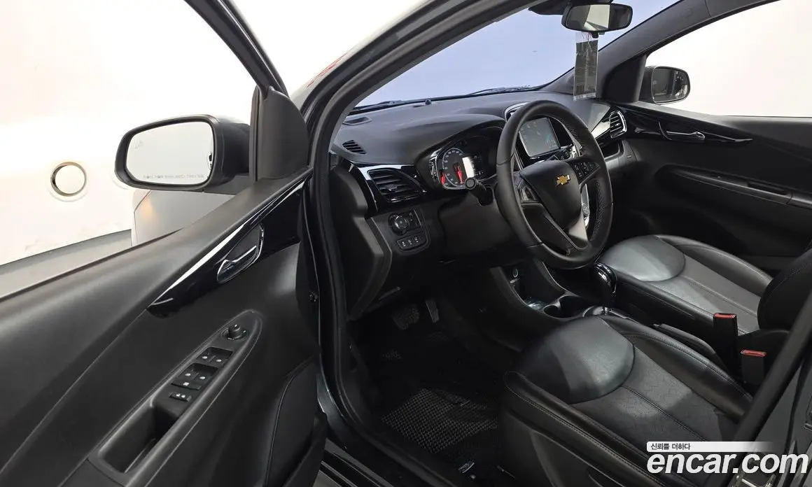 Chevrolet Spark 2018 1.0 автомат (гидро), фото 13