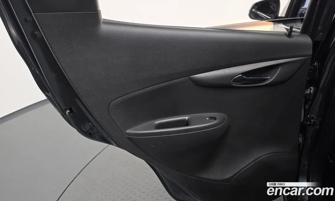 Chevrolet Spark 2018 1.0 автомат (гидро), фото 15