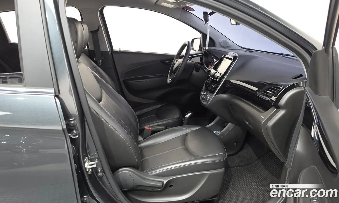 Chevrolet Spark 2018 1.0 автомат (гидро), фото 16