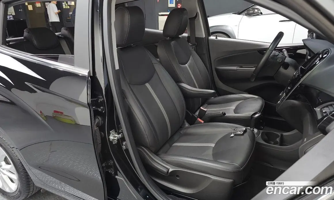 Chevrolet Spark 2019 1.0 автомат (гидро), фото 15
