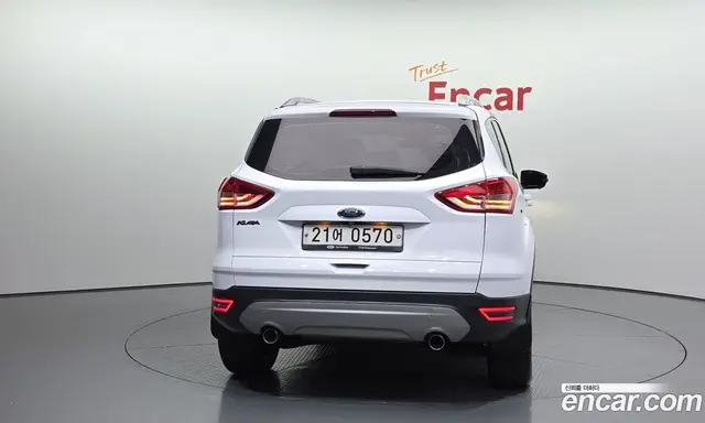 Ford Kuga 2016 2.0 автомат (гидро), миниатюра 4 Ford Kuga 2016 2.0 автомат (гидро), миниатюра 4