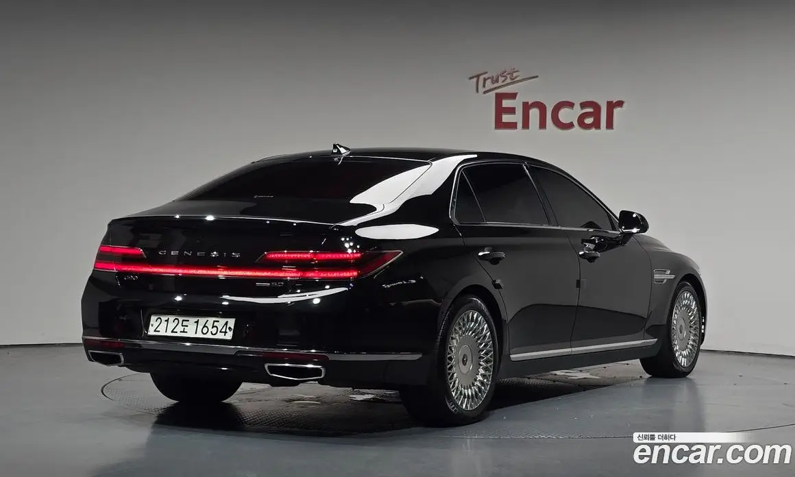 Genesis G90 2019 3.8 автомат (гидро), фото 1 Genesis G90 2019 3.8 автомат (гидро), фото 1