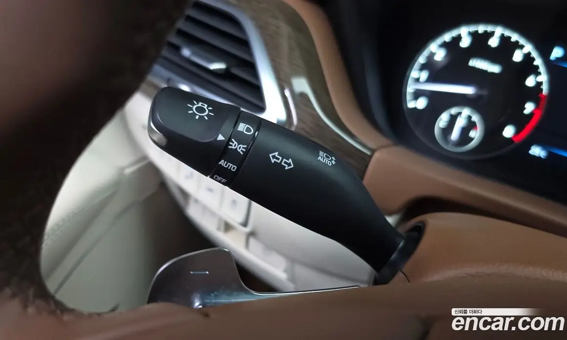 Genesis G90 2019 3.8 автомат (гидро), фото 30 Genesis G90 2019 3.8 автомат (гидро), фото 30