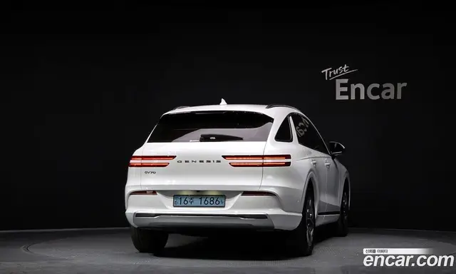 Genesis GV70 2022 0.1 автомат (гидро), миниатюра 4 Genesis GV70 2022 0.1 автомат (гидро), миниатюра 4