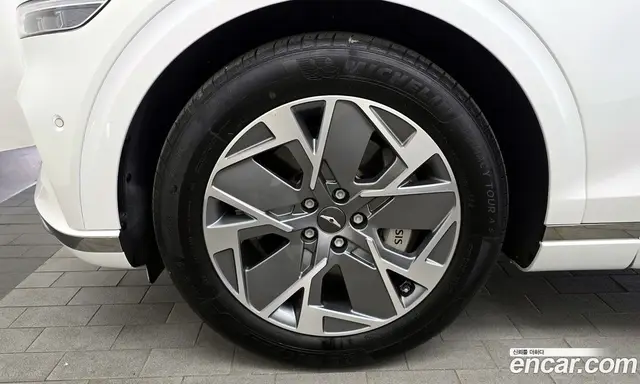 Genesis GV70 2022 0.1 автомат (гидро), миниатюра 5 Genesis GV70 2022 0.1 автомат (гидро), миниатюра 5