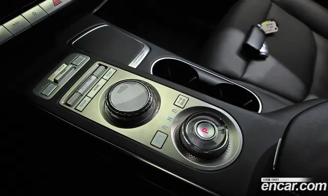 Genesis GV70 2022 2.5 автомат (гидро), миниатюра 12