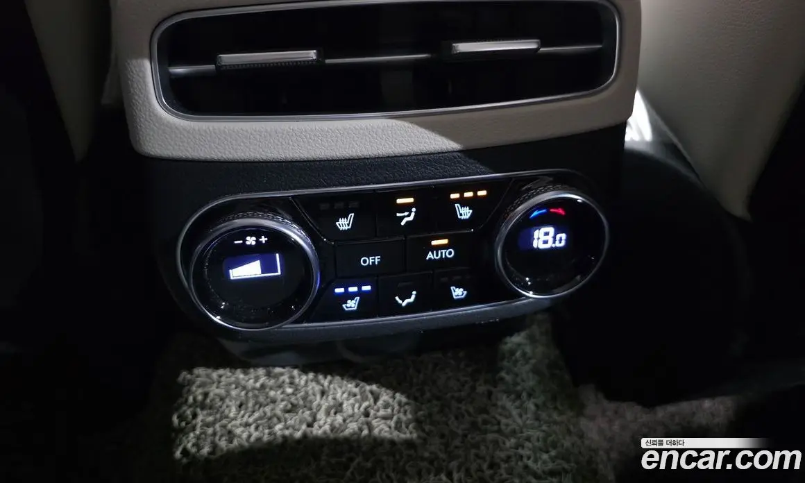 Genesis GV70 2022 2.5 автомат (гидро), фото 19 Genesis GV70 2022 2.5 автомат (гидро), фото 19