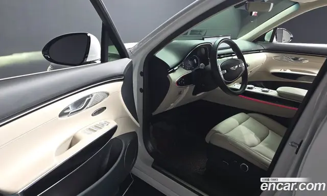 Genesis GV70 2022 2.5 автомат (гидро), миниатюра 10 Genesis GV70 2022 2.5 автомат (гидро), миниатюра 10