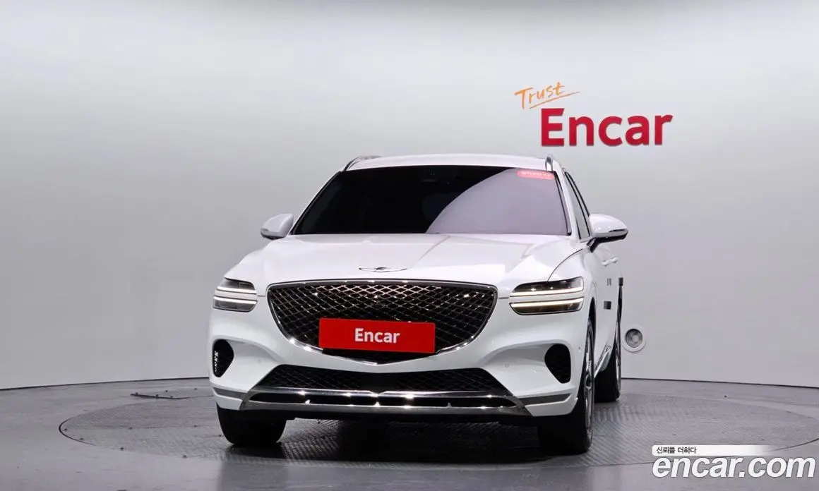 Genesis GV70 2022 2.5 автомат (гидро), фото 2 Genesis GV70 2022 2.5 автомат (гидро), фото 2