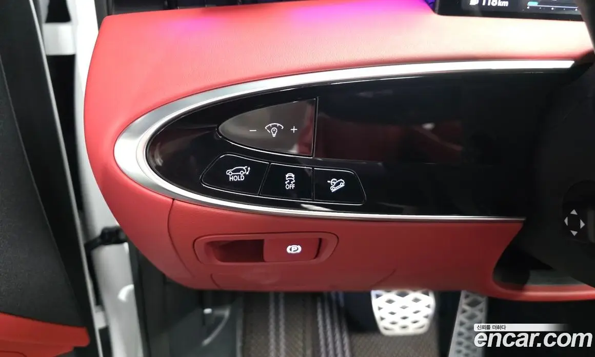Genesis GV70 2024 3.5 автомат (гидро), фото 26