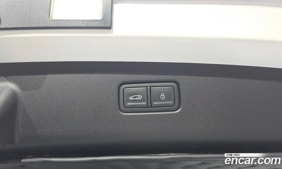 Genesis GV70 2024 3.5 автомат (гидро), фото 32