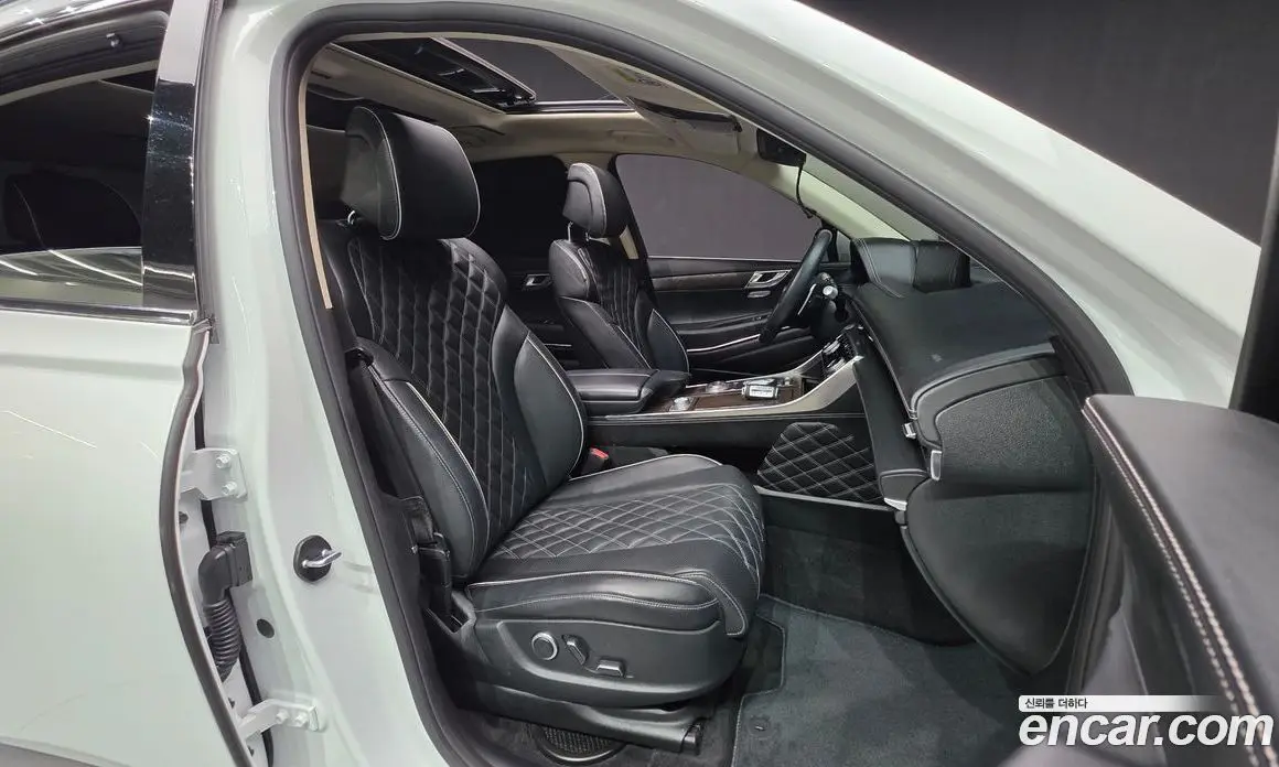 Genesis GV80 2020 2.5 автомат (гидро), фото 13 Genesis GV80 2020 2.5 автомат (гидро), фото 13