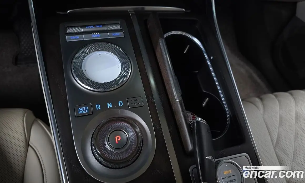 Genesis GV80 2022 2.5 автомат (гидро), фото 12 Genesis GV80 2022 2.5 автомат (гидро), фото 12