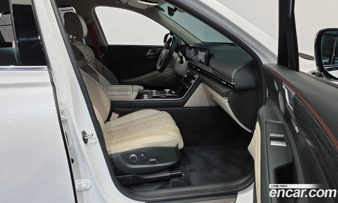 Genesis GV80 2023 2.5 автомат (гидро), фото 17