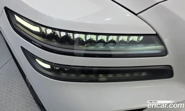 Genesis GV80 2023 2.5 автомат (гидро), миниатюра 8
