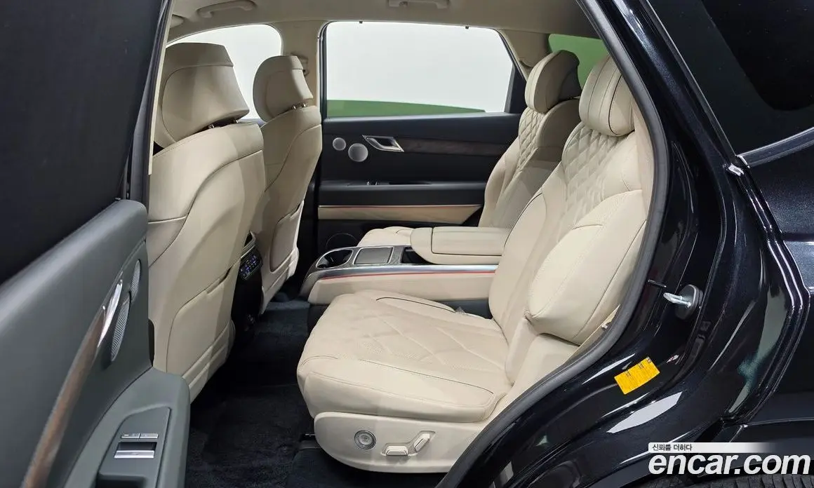 Genesis GV80 2024 2.5 автомат (гидро), фото 16 Genesis GV80 2024 2.5 автомат (гидро), фото 16