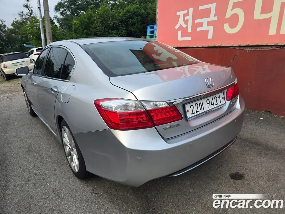 Honda Accord 2013 2.4 автомат (гидро), фото 2 Honda Accord 2013 2.4 автомат (гидро), фото 2