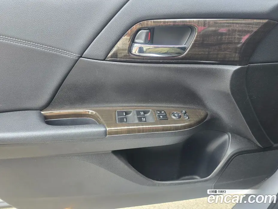 Honda Accord 2013 2.4 автомат (гидро), фото 13 Honda Accord 2013 2.4 автомат (гидро), фото 13