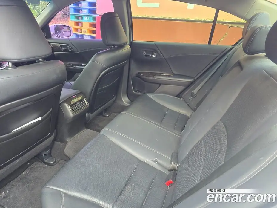 Honda Accord 2013 2.4 автомат (гидро), фото 7 Honda Accord 2013 2.4 автомат (гидро), фото 7