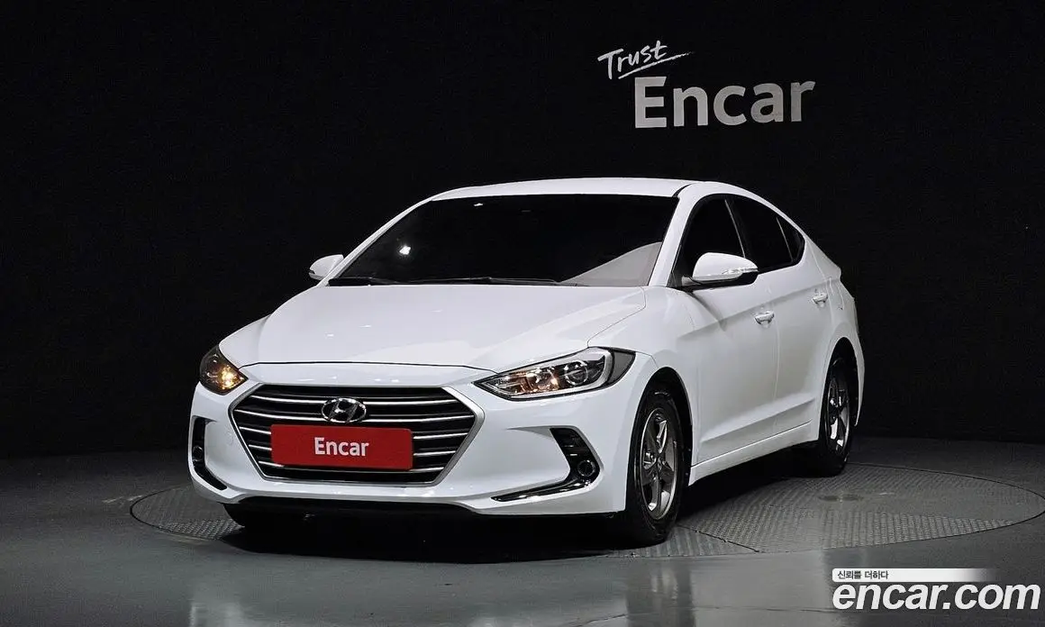 Hyundai Avante 2016 1.6 автомат (гидро), фото 1 Hyundai Avante 2016 1.6 автомат (гидро), фото 1