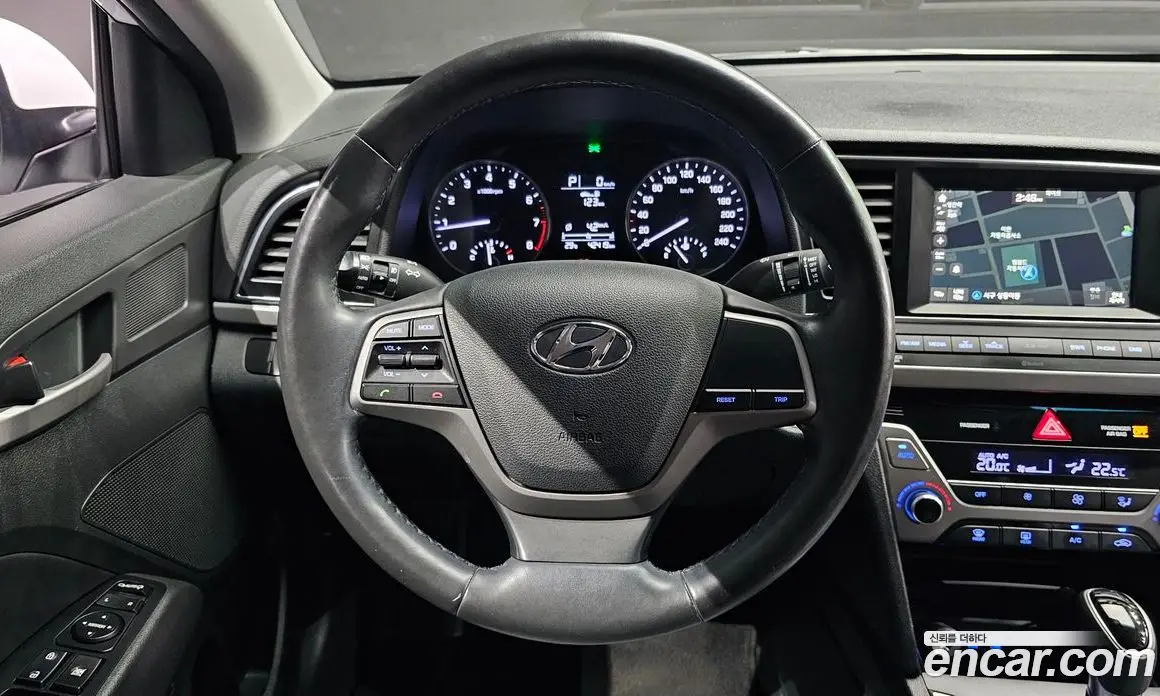 Hyundai Avante 2016 1.6 автомат (гидро), фото 14 Hyundai Avante 2016 1.6 автомат (гидро), фото 14