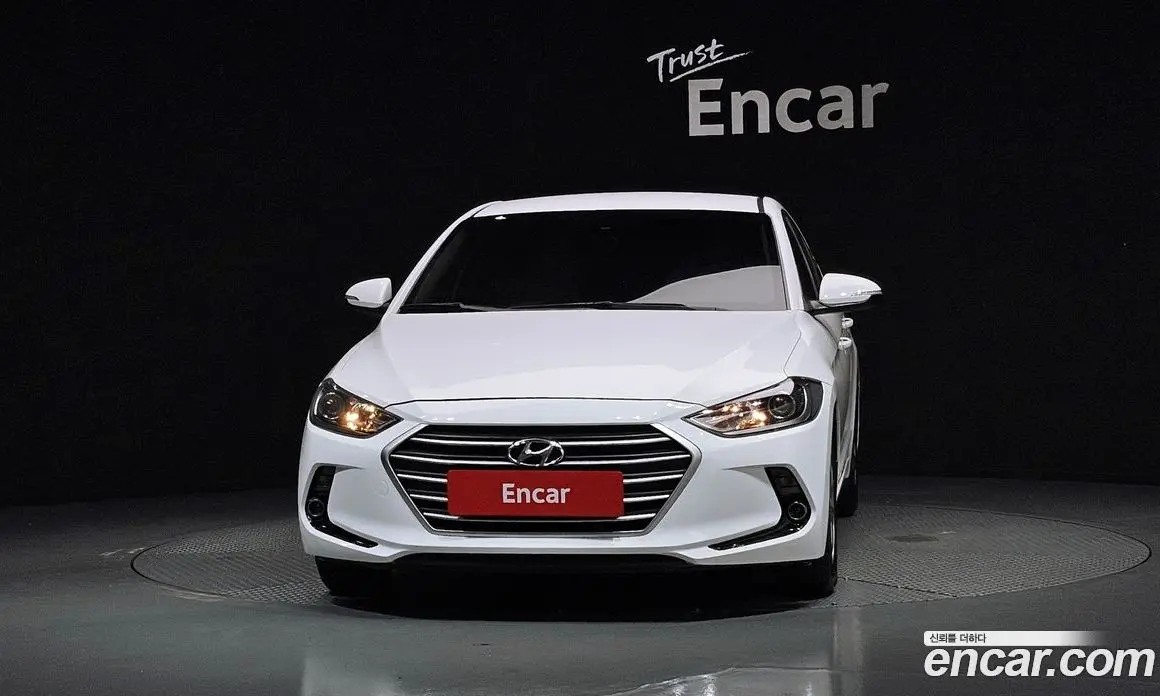 Hyundai Avante 2016 1.6 автомат (гидро), фото 3 Hyundai Avante 2016 1.6 автомат (гидро), фото 3