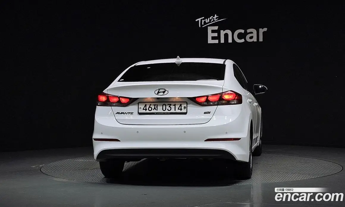 Hyundai Avante 2016 1.6 автомат (гидро), фото 4 Hyundai Avante 2016 1.6 автомат (гидро), фото 4