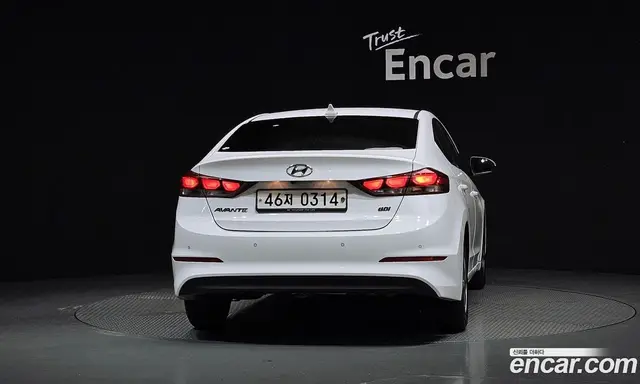 Hyundai Avante 2016 1.6 автомат (гидро), миниатюра 4 Hyundai Avante 2016 1.6 автомат (гидро), миниатюра 4