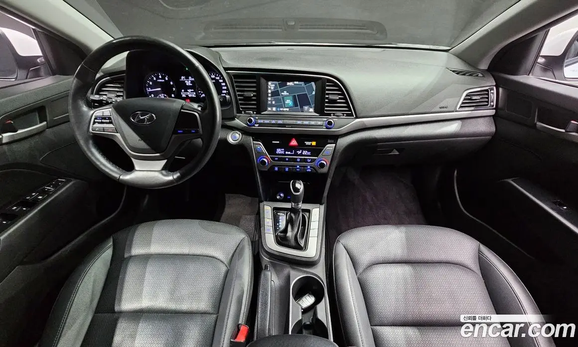 Hyundai Avante 2016 1.6 автомат (гидро), фото 7 Hyundai Avante 2016 1.6 автомат (гидро), фото 7