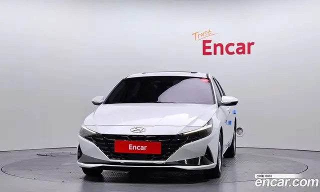Hyundai Avante 2020 1.6 автомат (гидро), миниатюра 3 Hyundai Avante 2020 1.6 автомат (гидро), миниатюра 3