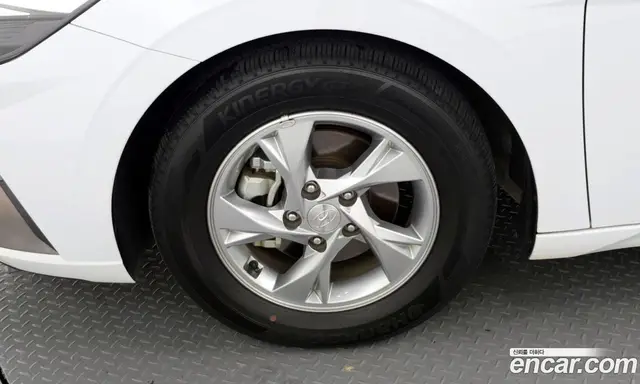 Hyundai Avante 2020 1.6 автомат (гидро), миниатюра 5 Hyundai Avante 2020 1.6 автомат (гидро), миниатюра 5