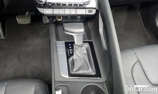 Hyundai Avante 2020 1.6 автомат (гидро), миниатюра 9 Hyundai Avante 2020 1.6 автомат (гидро), миниатюра 9