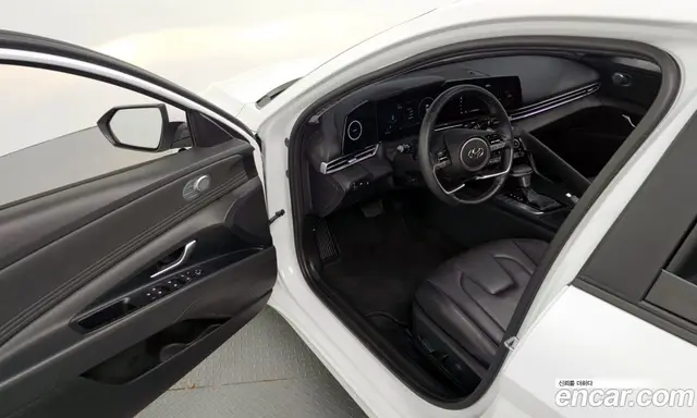 Hyundai Avante 2020 1.6 автомат (гидро), миниатюра 10 Hyundai Avante 2020 1.6 автомат (гидро), миниатюра 10
