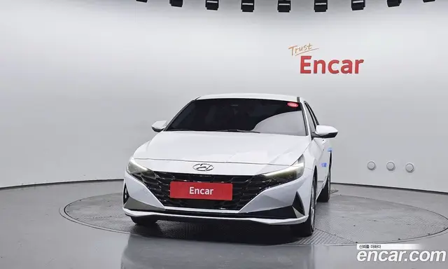 Hyundai Avante 2023 1.6 автомат (гидро), миниатюра 3 Hyundai Avante 2023 1.6 автомат (гидро), миниатюра 3