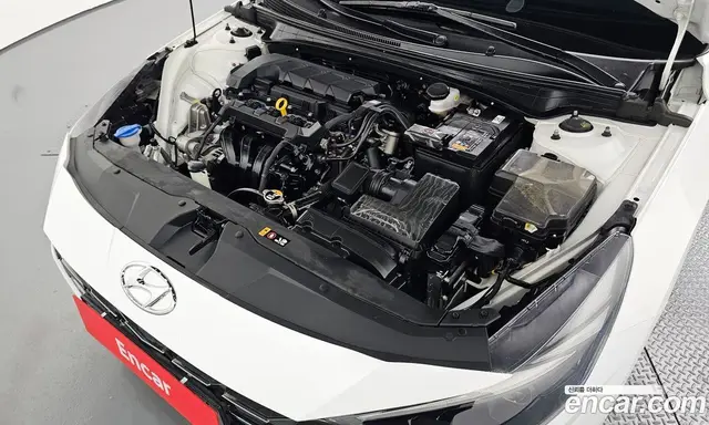 Hyundai Avante 2023 1.6 автомат (гидро), миниатюра 6 Hyundai Avante 2023 1.6 автомат (гидро), миниатюра 6