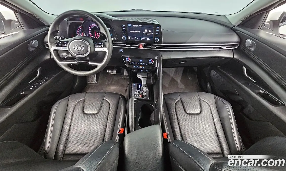Hyundai Avante 2023 1.6 автомат (гидро), фото 10 Hyundai Avante 2023 1.6 автомат (гидро), фото 10