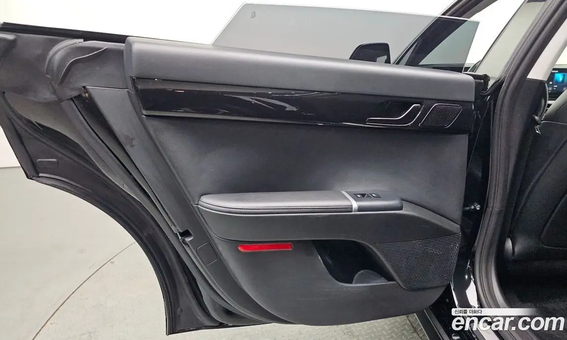 Hyundai Grandeur 2023 1.6 автомат (гидро), фото 15 Hyundai Grandeur 2023 1.6 автомат (гидро), фото 15