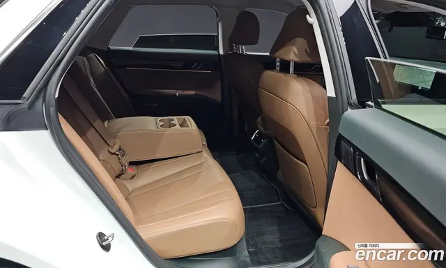 Hyundai Grandeur 2023 2.5 автомат (гидро), миниатюра 11 Hyundai Grandeur 2023 2.5 автомат (гидро), миниатюра 11
