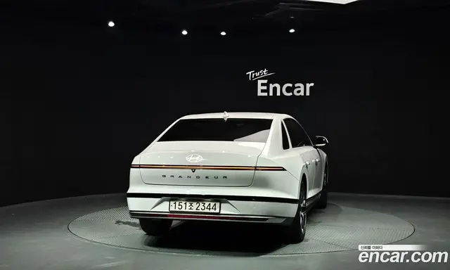 Hyundai Grandeur 2023 2.5 автомат (гидро), миниатюра 4 Hyundai Grandeur 2023 2.5 автомат (гидро), миниатюра 4