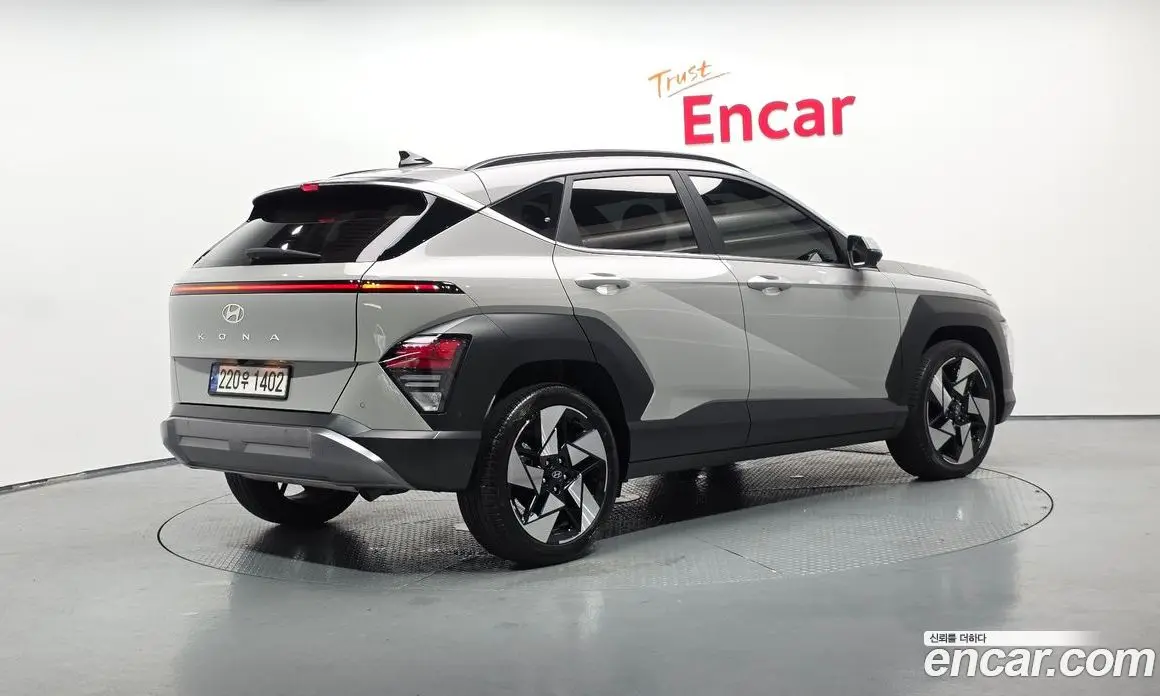 Hyundai Kona 2023 1.6 автомат (гидро), фото 1 Hyundai Kona 2023 1.6 автомат (гидро), фото 1