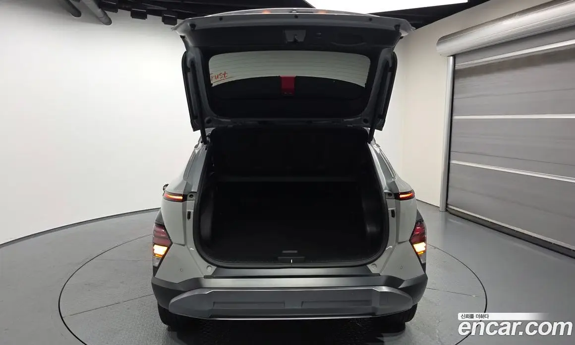 Hyundai Kona 2023 1.6 автомат (гидро), фото 25 Hyundai Kona 2023 1.6 автомат (гидро), фото 25