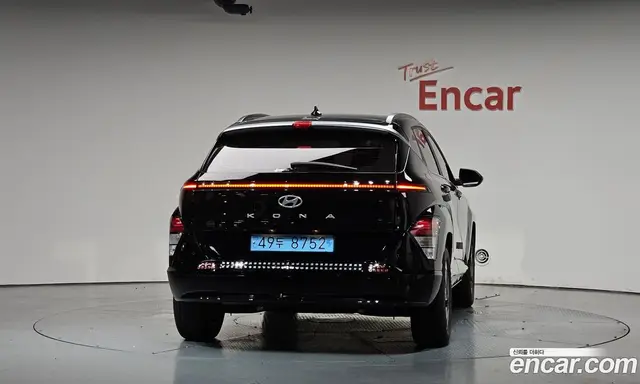 Hyundai Kona 2023 0.2 автомат (гидро), миниатюра 3