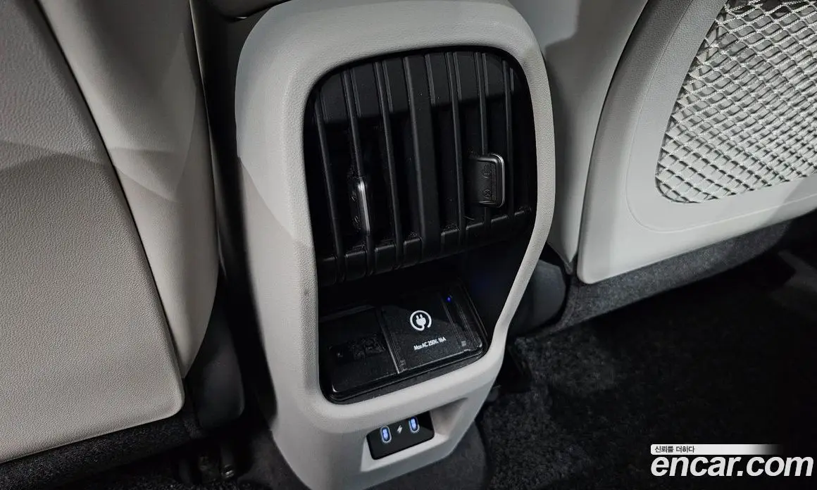 Hyundai Kona 2023 0.2 автомат (гидро), фото 32