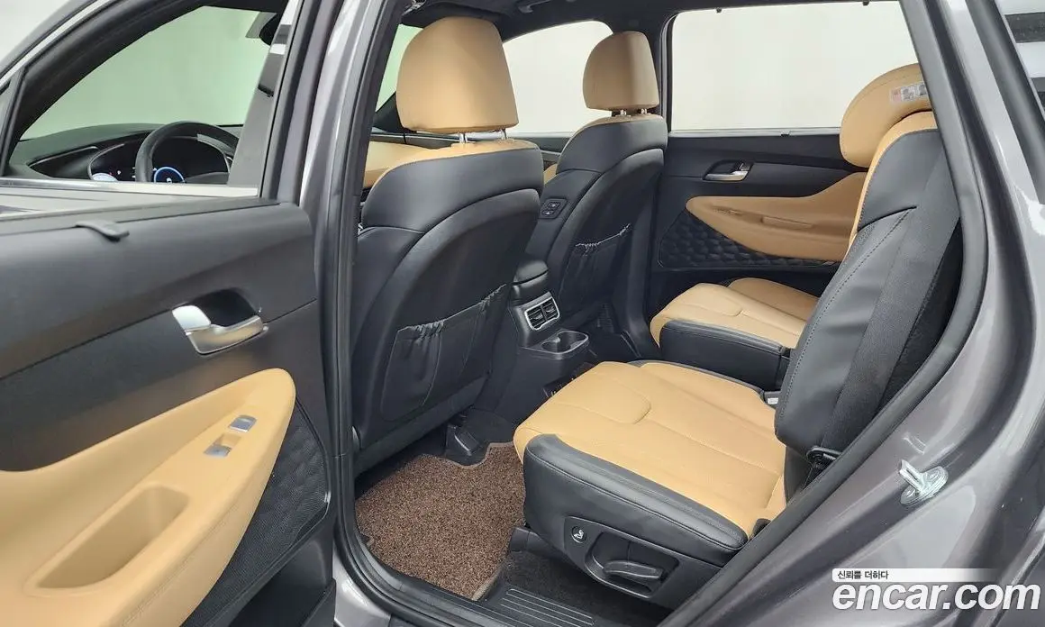 Hyundai Santa Fe 2023 2.5 автомат (гидро), фото 15 Hyundai Santa Fe 2023 2.5 автомат (гидро), фото 15