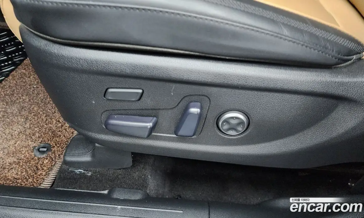 Hyundai Santa Fe 2023 2.5 автомат (гидро), фото 30 Hyundai Santa Fe 2023 2.5 автомат (гидро), фото 30